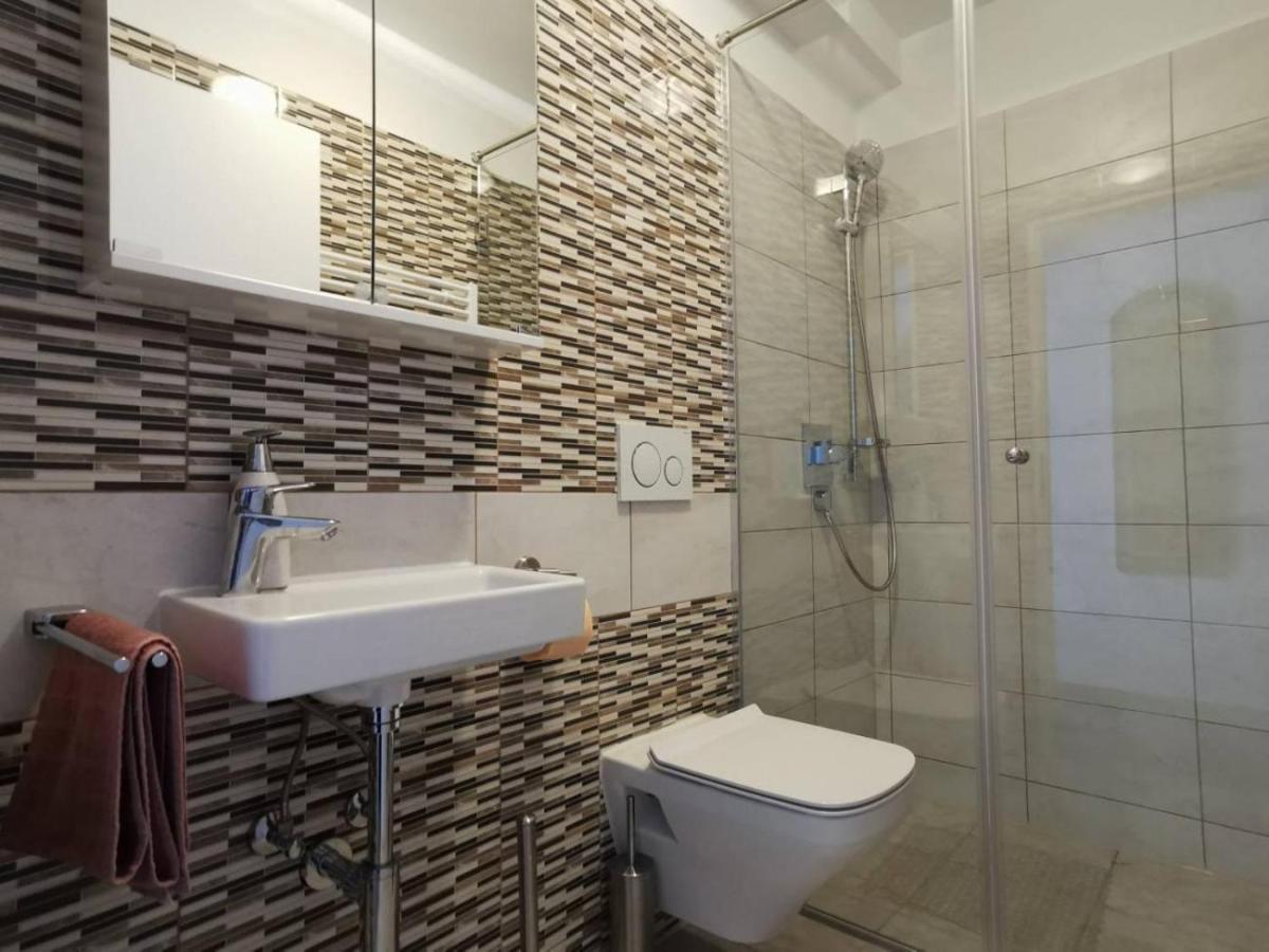 Apartmani Polanscak Krapinske Toplice Exterior photo